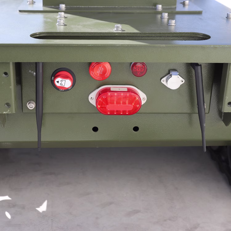 The centralized control equipment can input, edit, and delete information about trainees, training courses, training plans, etc. It can also query and print shooting scores.