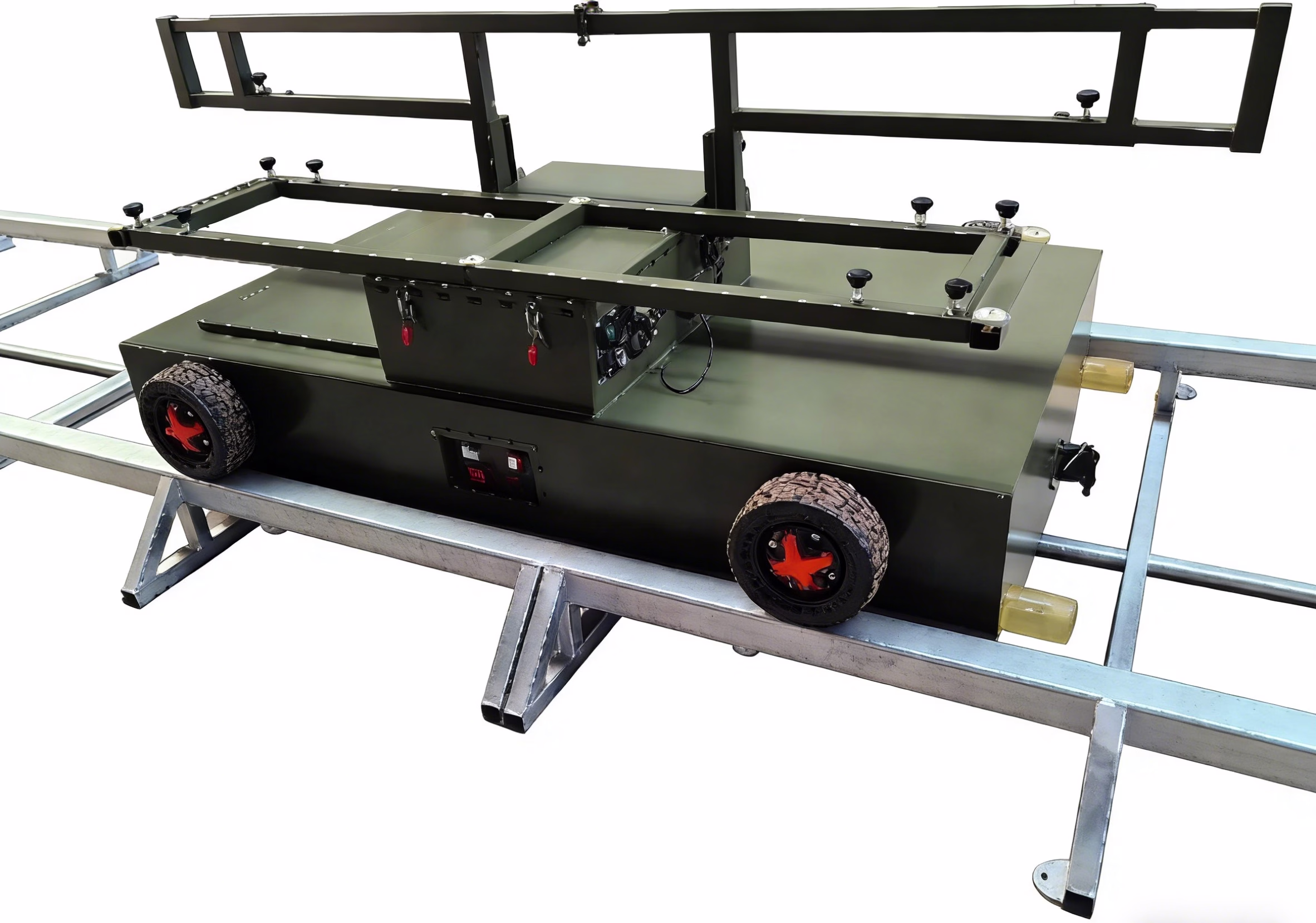 Tracked armor moving pop-up target