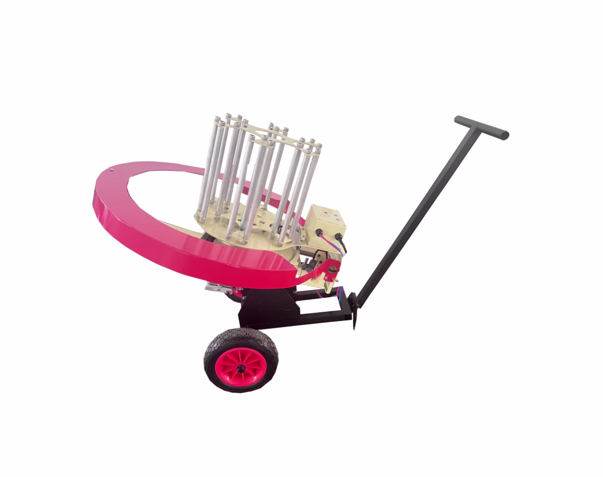 Clay pigeon thrower with 6 rounds