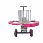 Clay pigeon thrower with 6 rounds