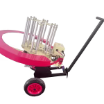 Clay pigeon thrower with 6 rounds