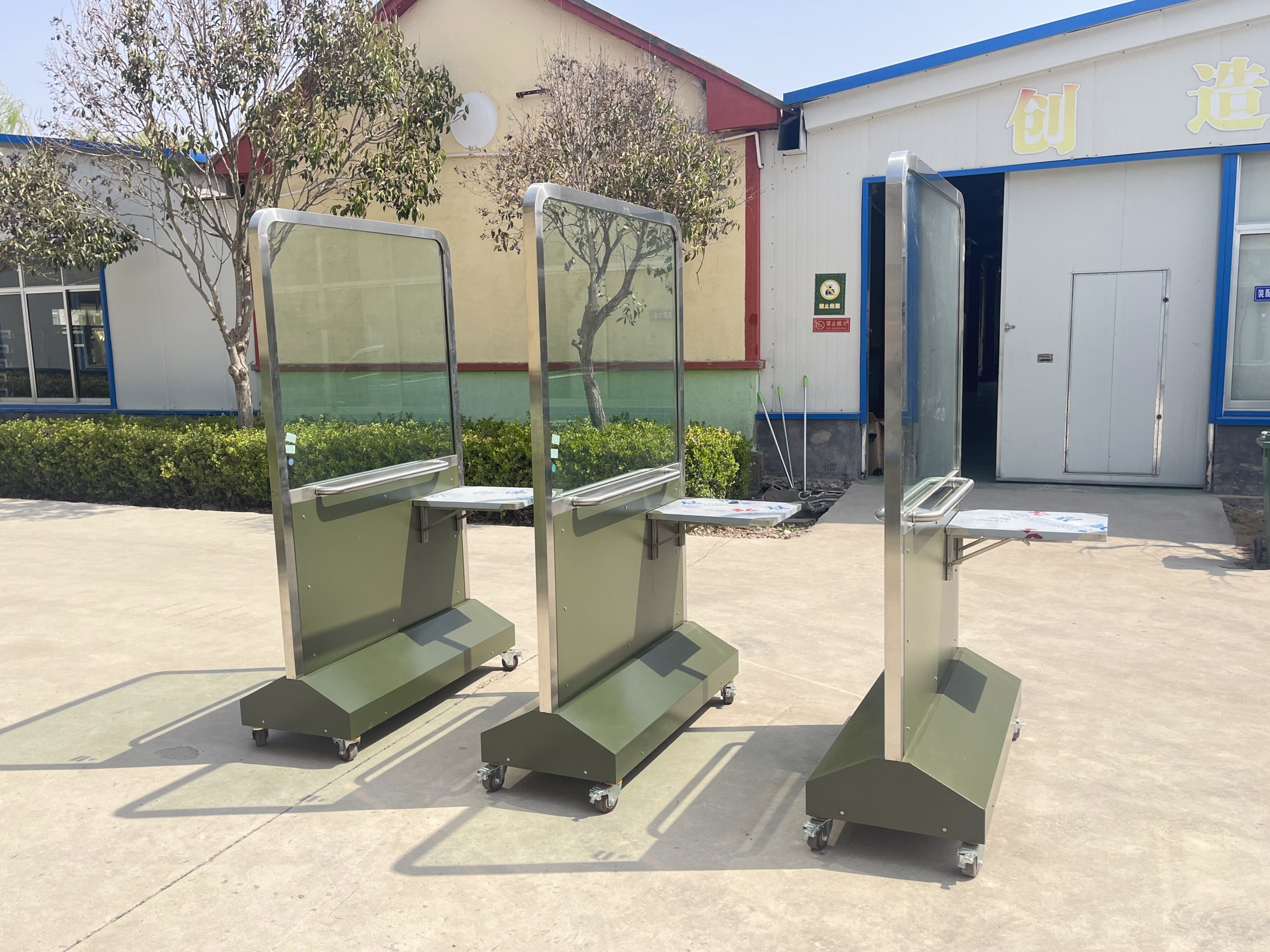 Multi functional wheeled shooting partition