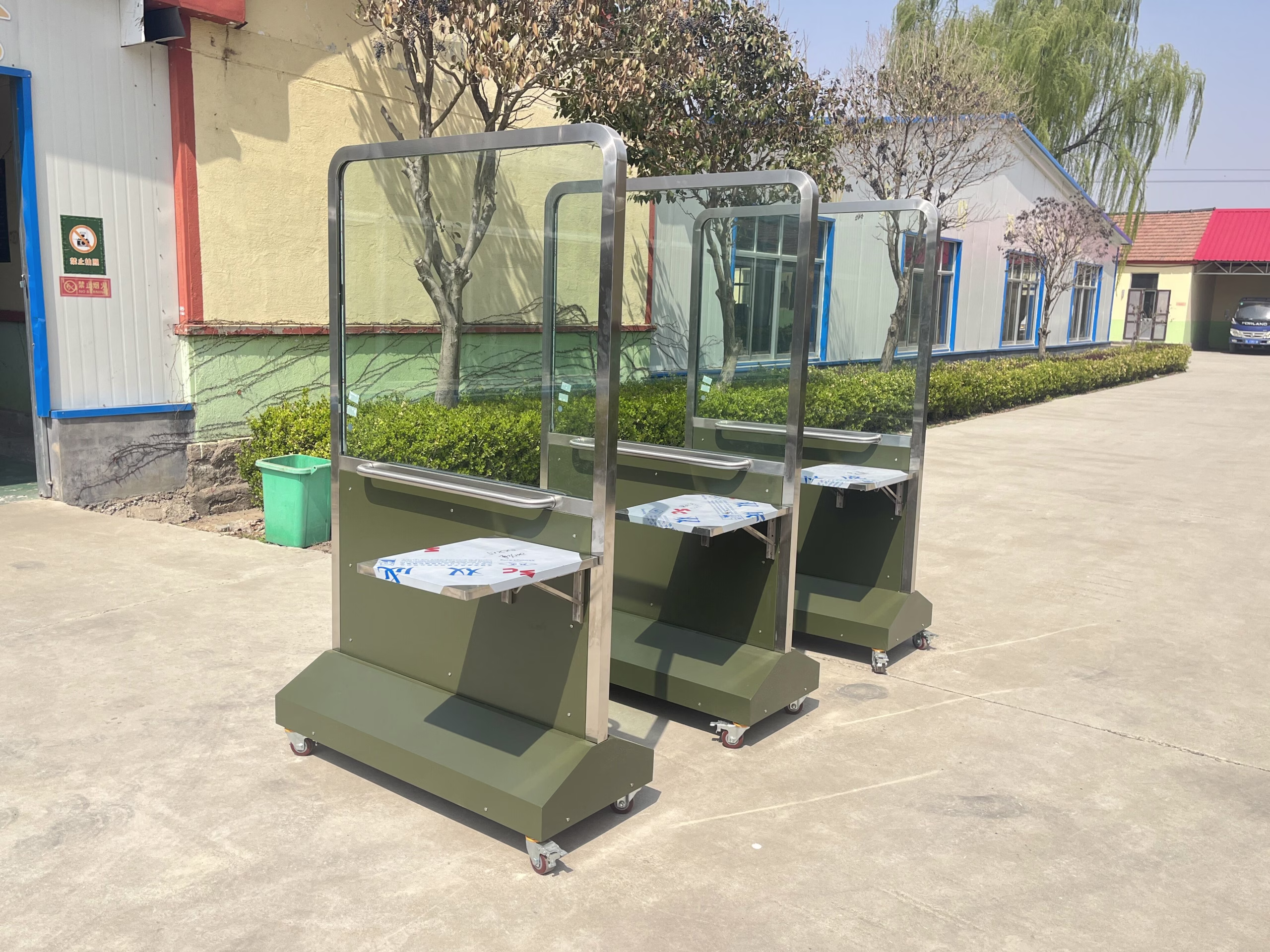 Multi functional wheeled shooting partition